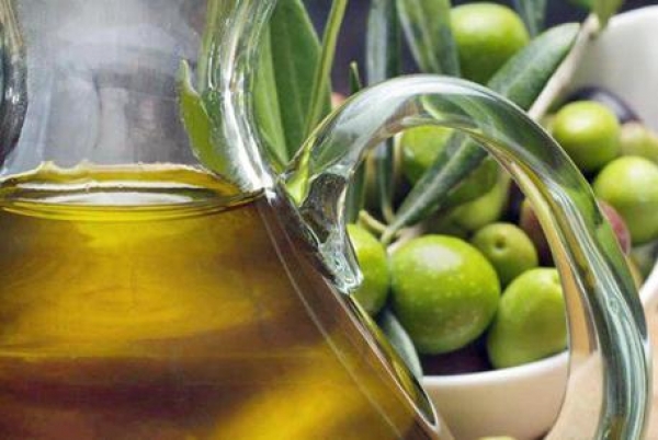 Olio/ Coldiretti Puglia, produzione cresce. 'Sarà di 225mila tonnellate, +35% rispetto al 2016'