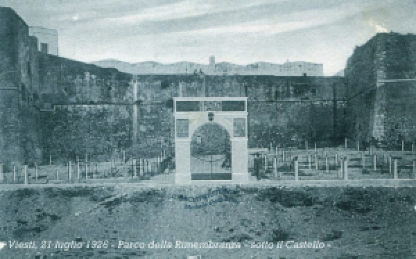 Vieste - Il 2 novembre la tradizionale messa dei defunti al cimitero di Vieste