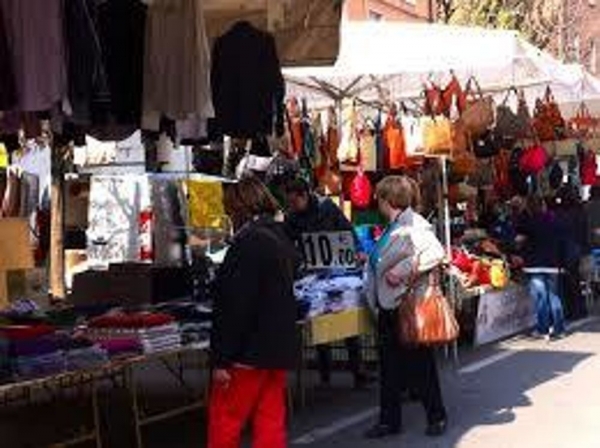 Vieste - Il Comitato di S. Maria di Merino torna a chiedere la presenza del mercatino nel centro citt