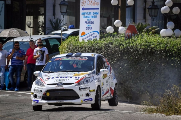 Rally - SALENTO DOLCE-AMARO PER I PILOTI VIESTANI RADUANO E SOLITRO DELLA NEW JOLLY MOTORS